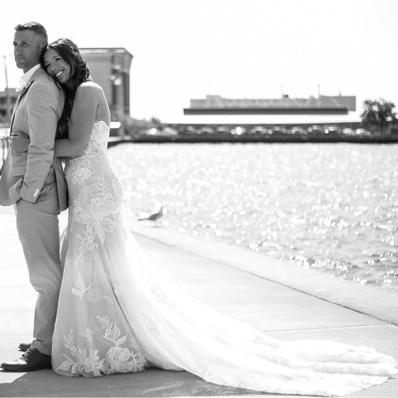 Private Label Wedding Dress - Picture 2 of 3